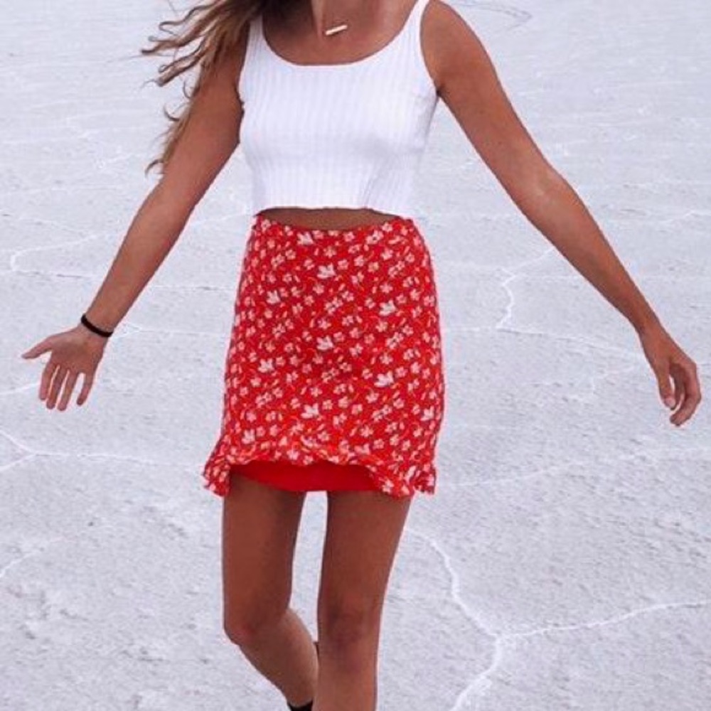 J Crew Mercantile Red Floral Ruffle Hem Skirt